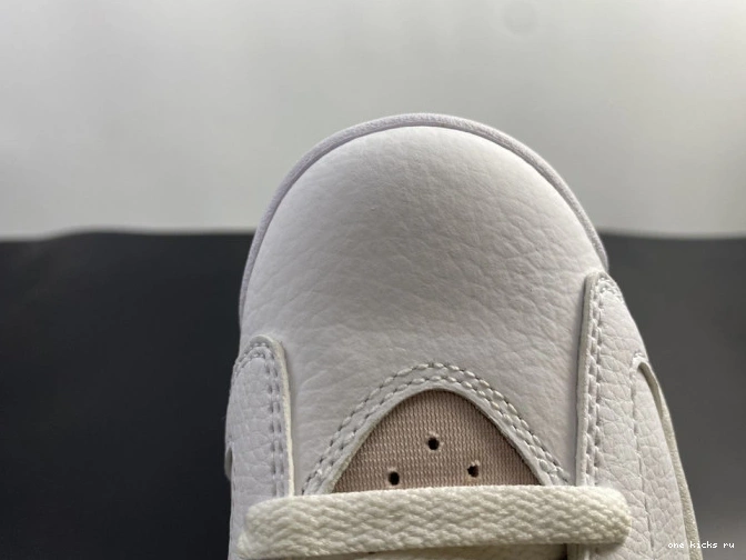 Chep Onekick Jordan (W) 6 Air Retro Gold DH9696-100 Hoops 0709